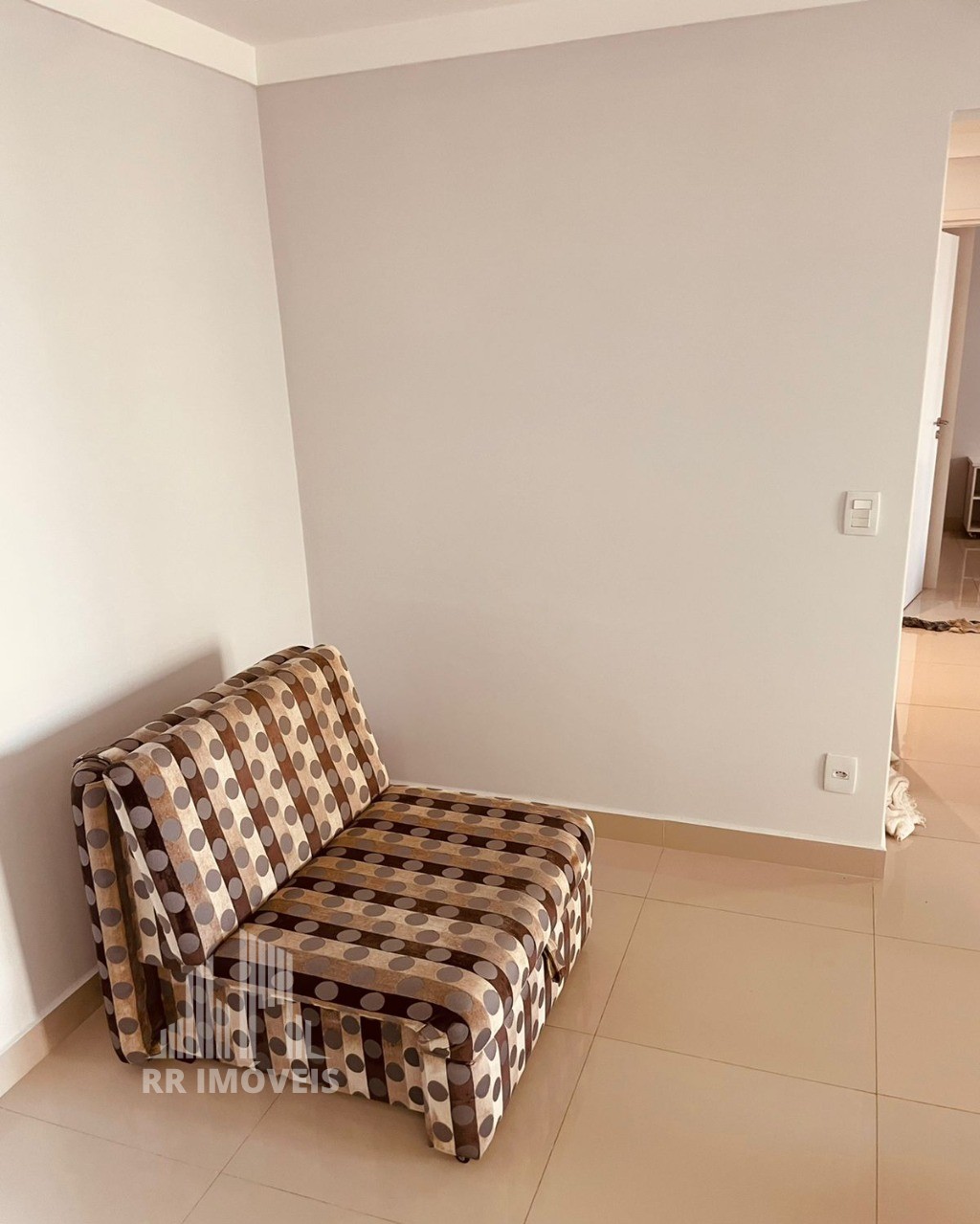 Apartamento à venda com 1 quarto, 68m² - Foto 7