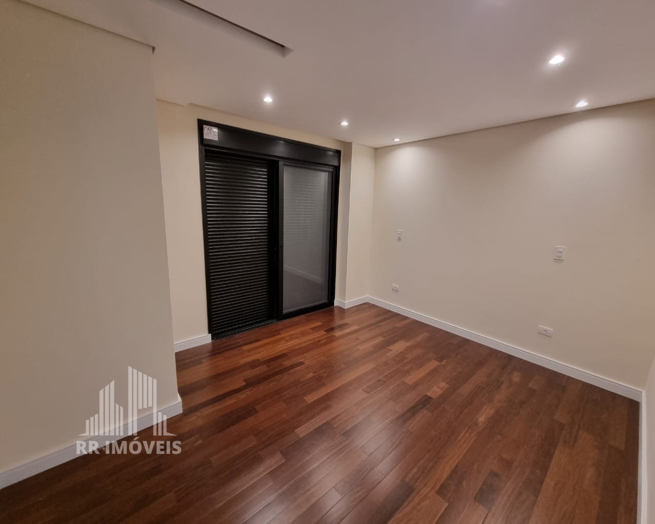 Casa à venda com 4 quartos, 604m² - Foto 13