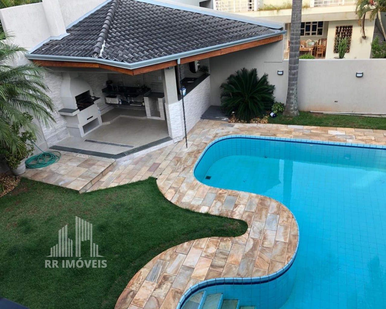 Casa à venda com 4 quartos, 430m² - Foto 20