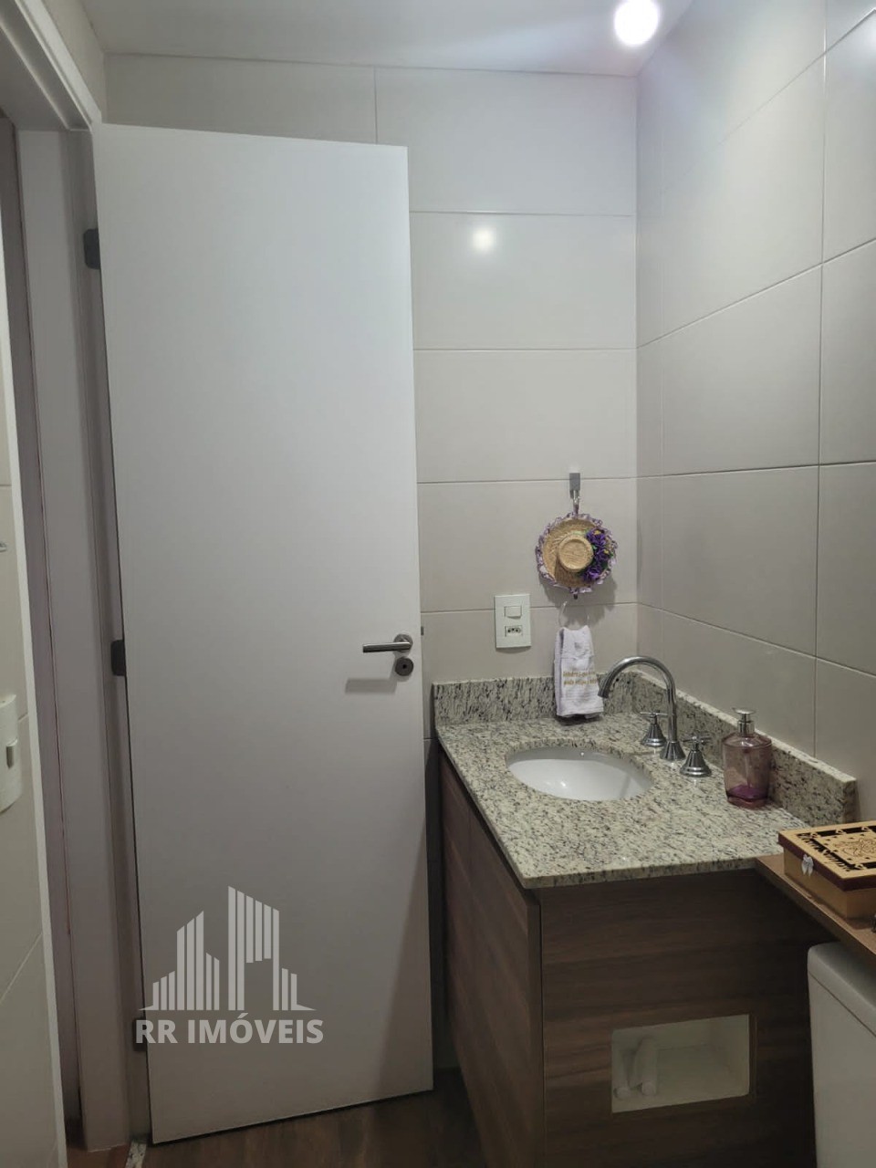 Apartamento à venda com 3 quartos, 76m² - Foto 9