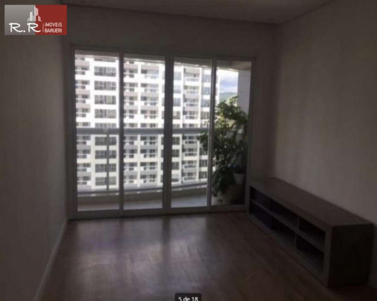 Apartamento à venda com 1 quarto, 50m² - Foto 5