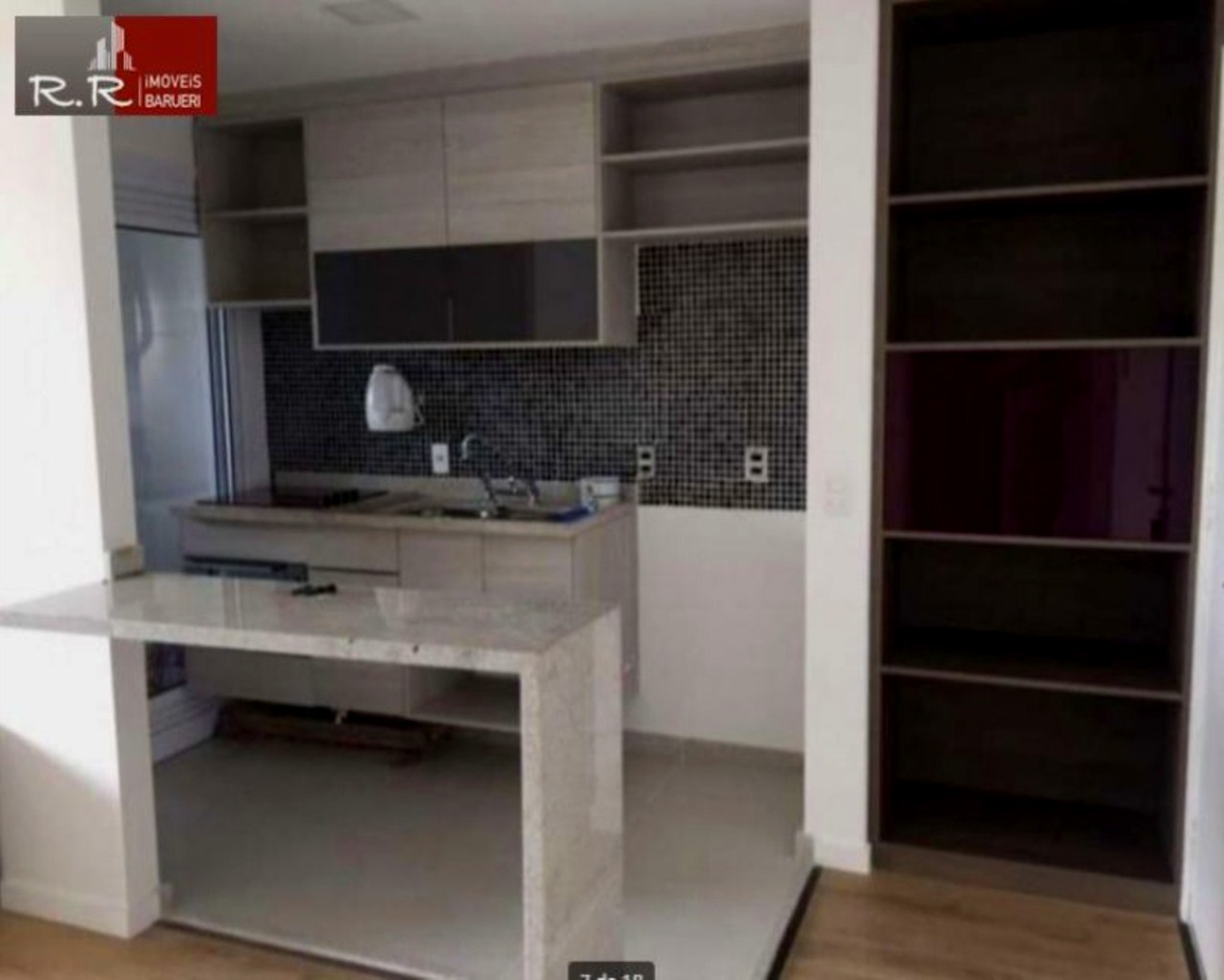 Apartamento à venda com 1 quarto, 50m² - Foto 1