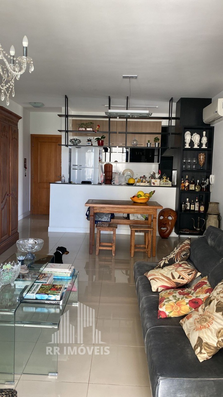 Apartamento à venda com 3 quartos, 100m² - Foto 1