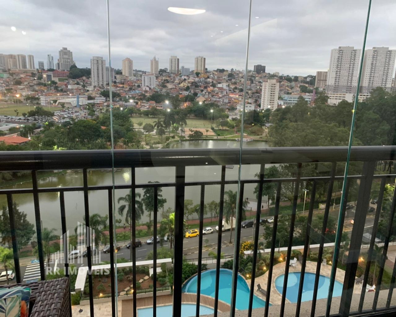 Apartamento à venda com 2 quartos, 76m² - Foto 50