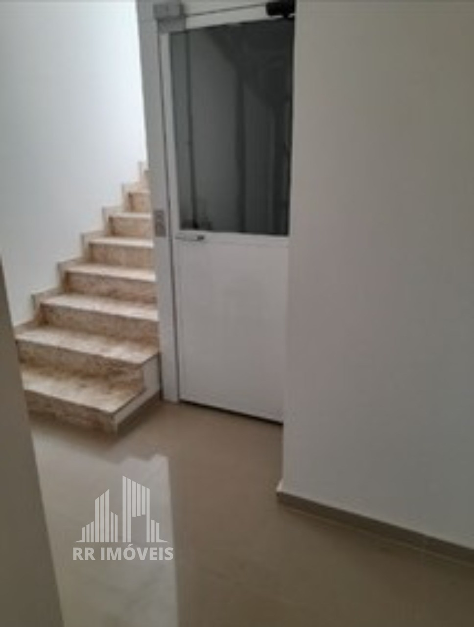 Casa à venda com 4 quartos, 390m² - Foto 10