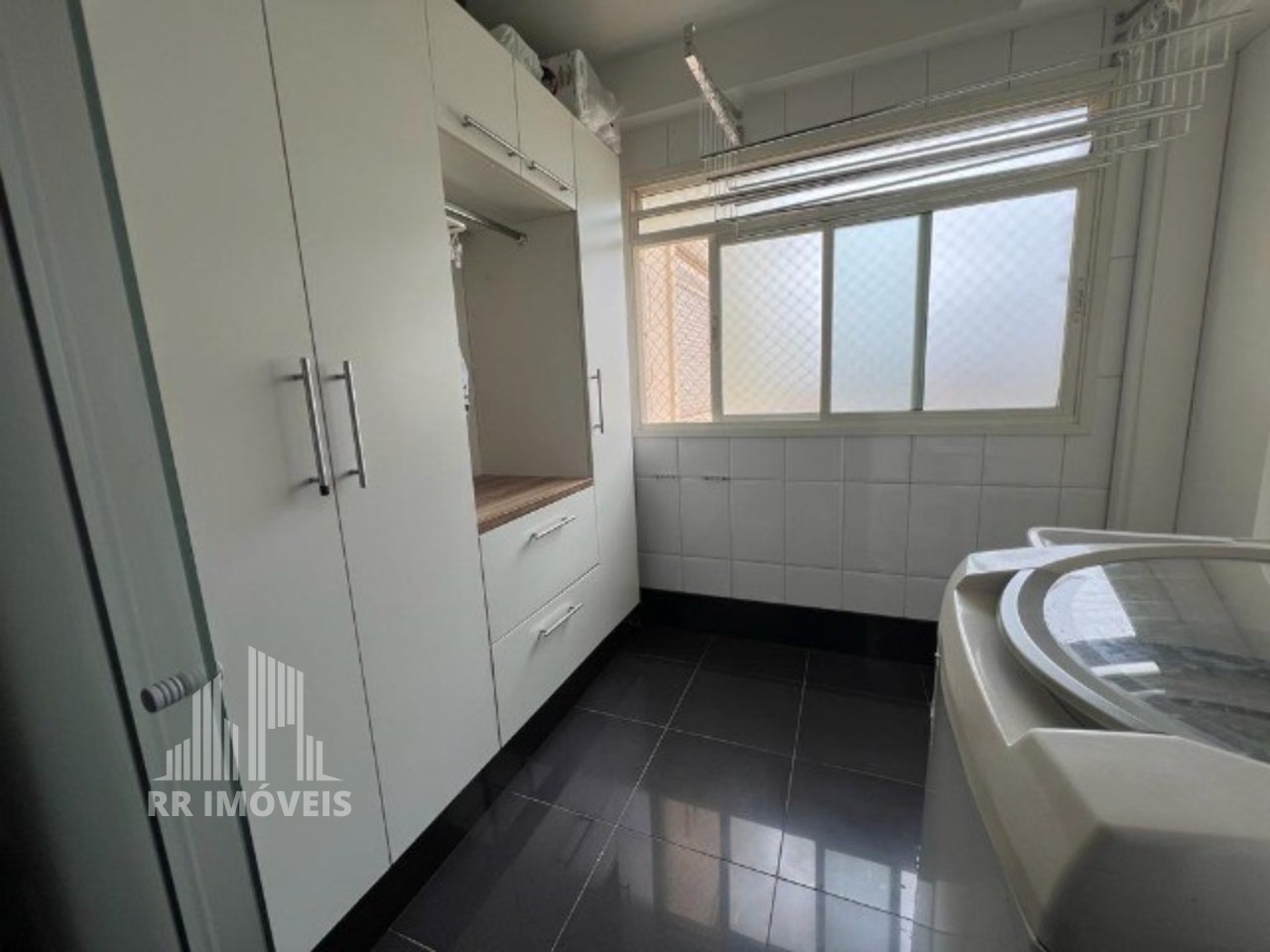 Apartamento à venda com 3 quartos, 133m² - Foto 7