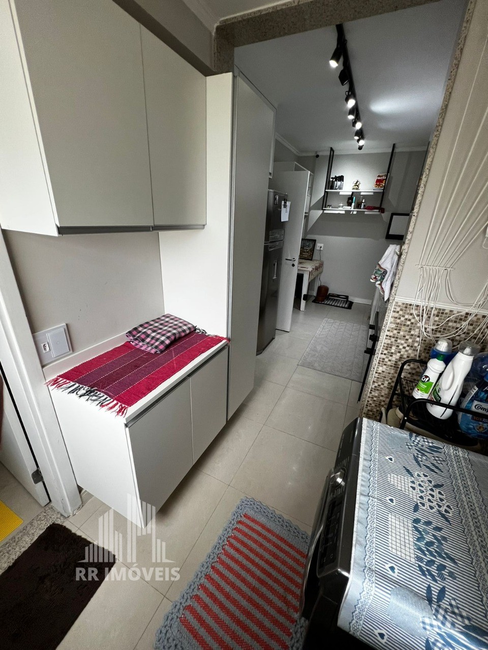 Apartamento à venda com 3 quartos, 139m² - Foto 8