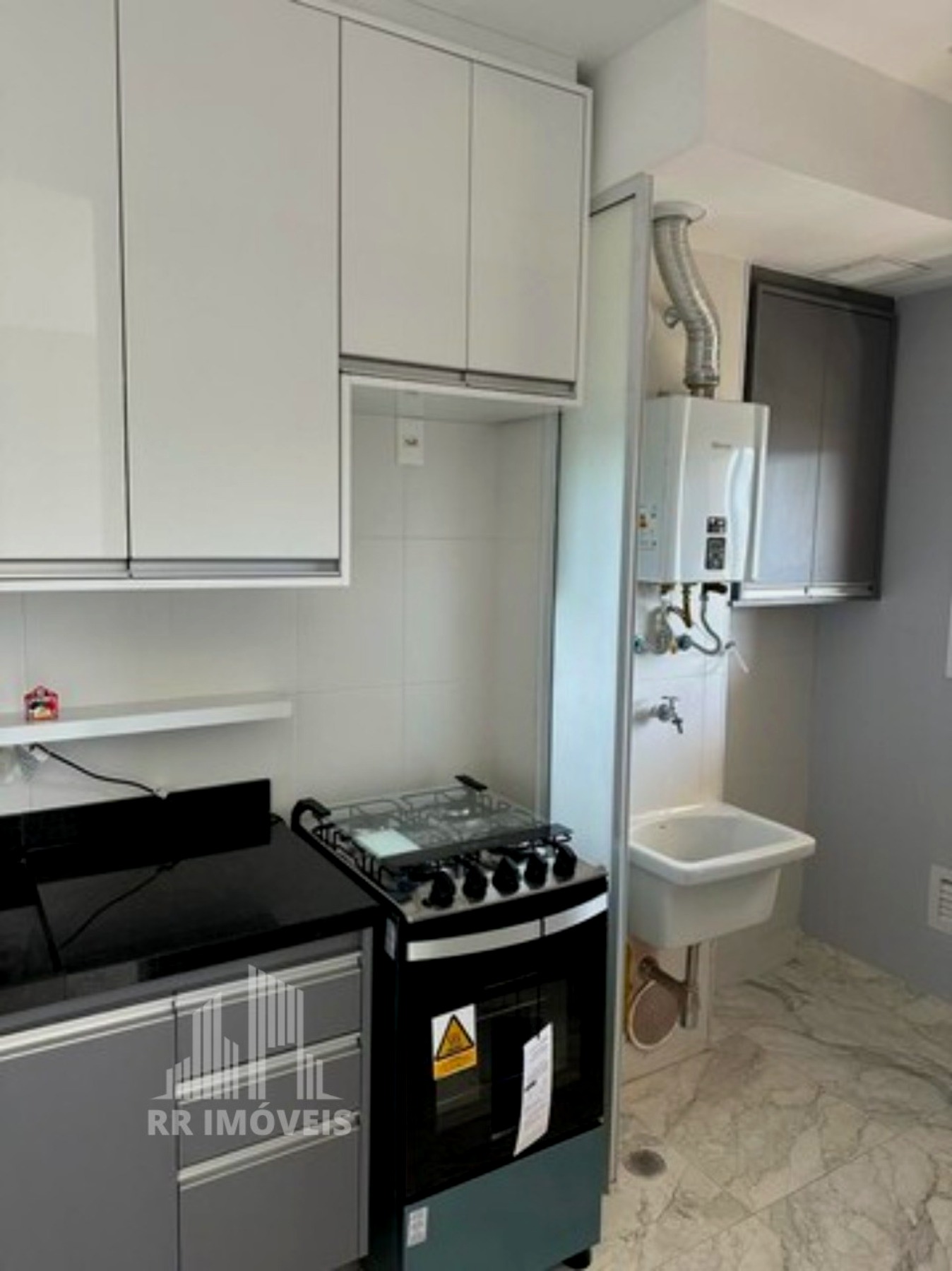 Apartamento à venda com 3 quartos, 83m² - Foto 3