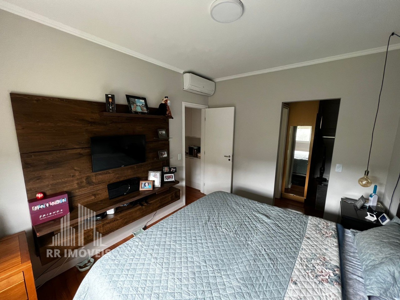 Apartamento à venda com 3 quartos, 139m² - Foto 23