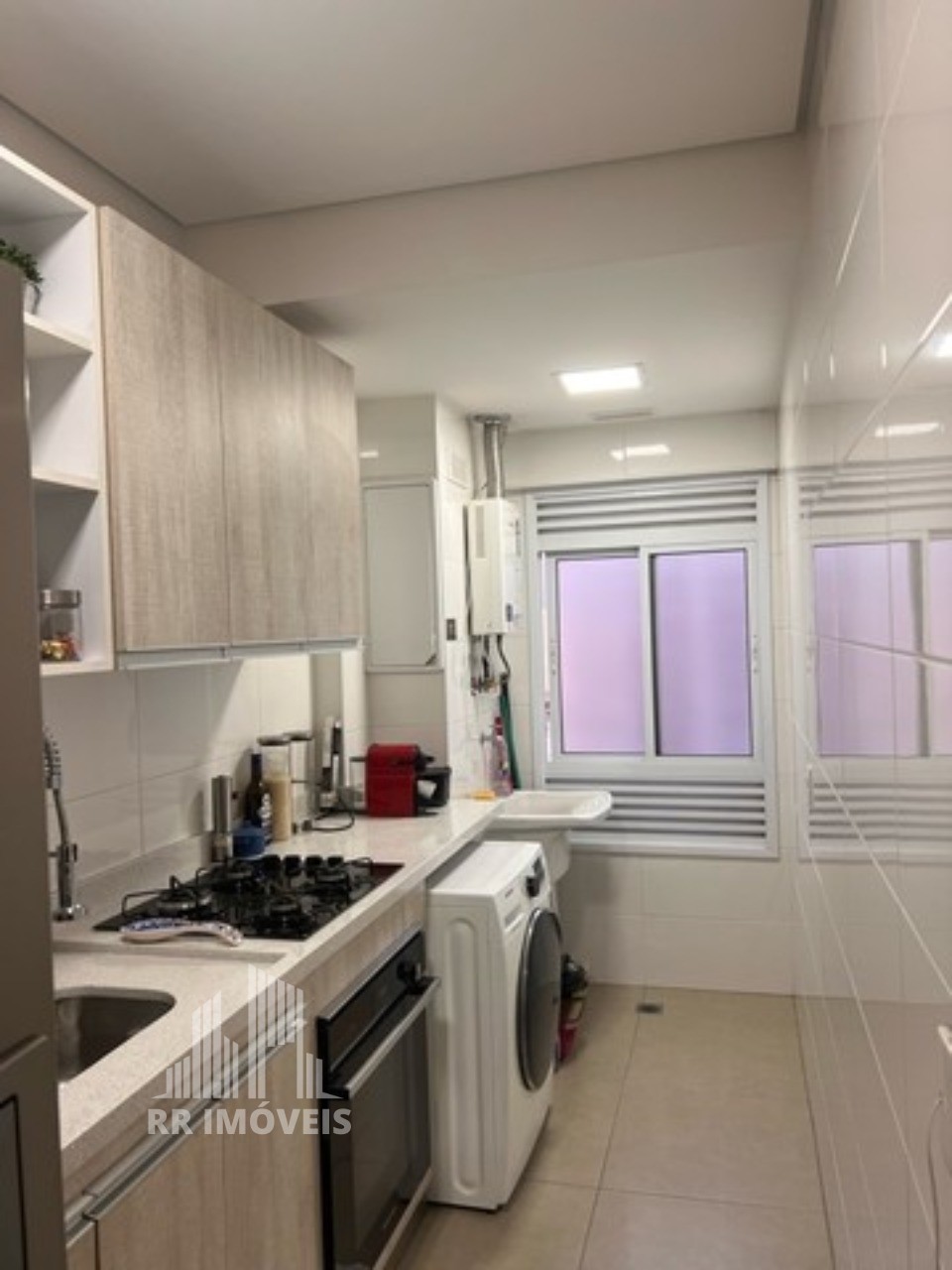 Apartamento à venda com 1 quarto, 52m² - Foto 3