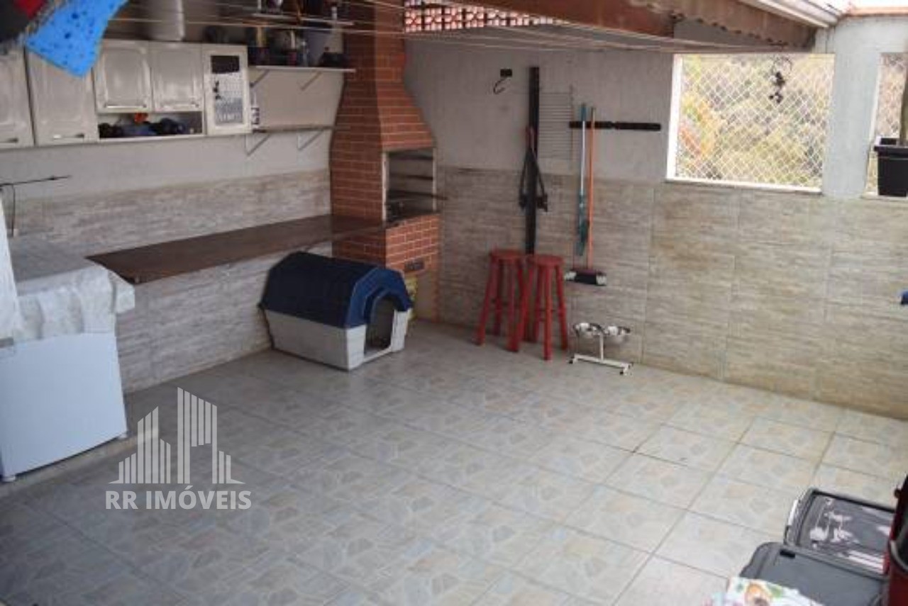 Casa à venda com 2 quartos, 115m² - Foto 13