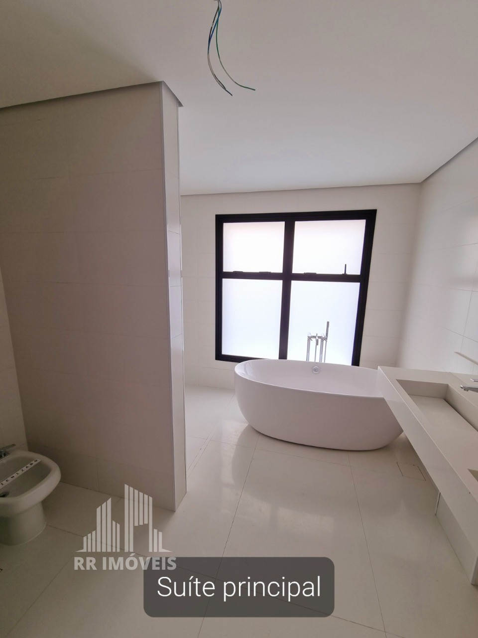 Apartamento à venda com 4 quartos, 360m² - Foto 7