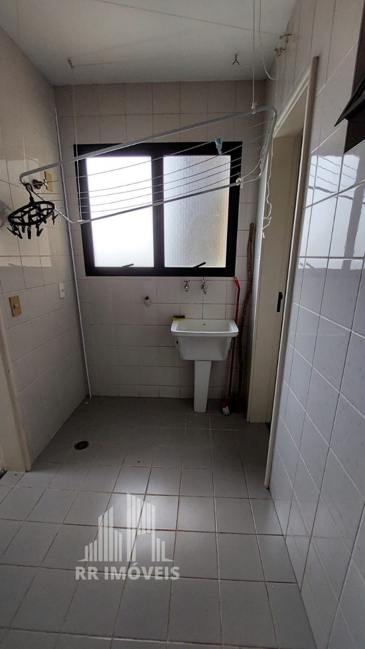 Apartamento à venda com 3 quartos, 98m² - Foto 18