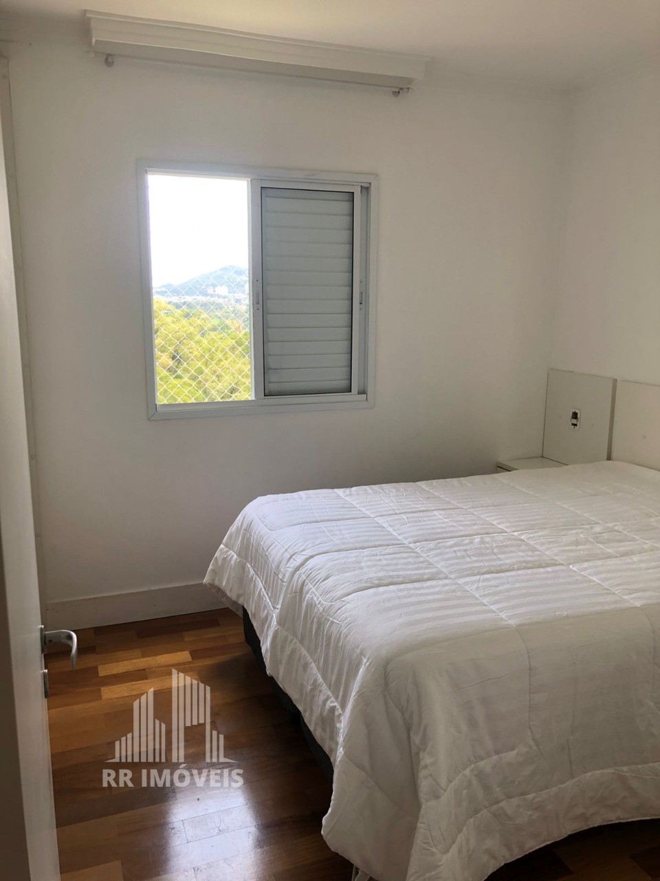 Apartamento à venda com 3 quartos, 85m² - Foto 8