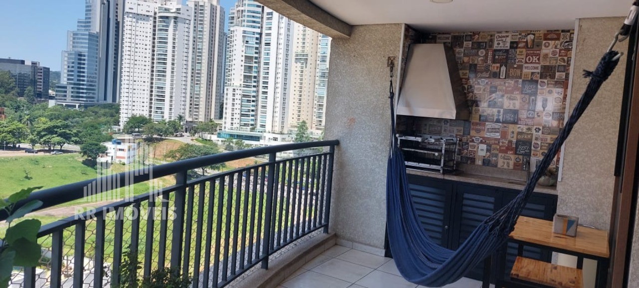 Apartamento à venda com 3 quartos, 96m² - Foto 4