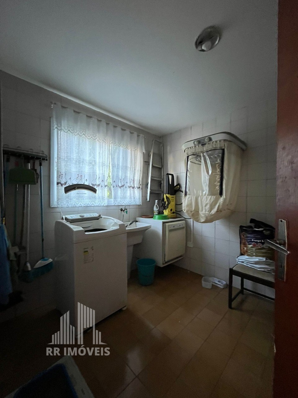 Casa, 3 quartos, 250 m² - Foto 11