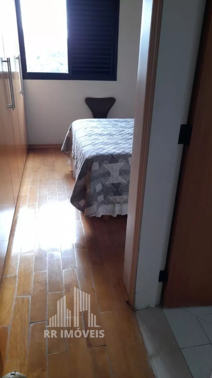 Apartamento à venda com 3 quartos, 86m² - Foto 4