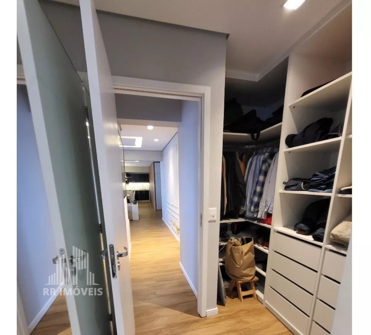 Apartamento à venda com 3 quartos, 109m² - Foto 19