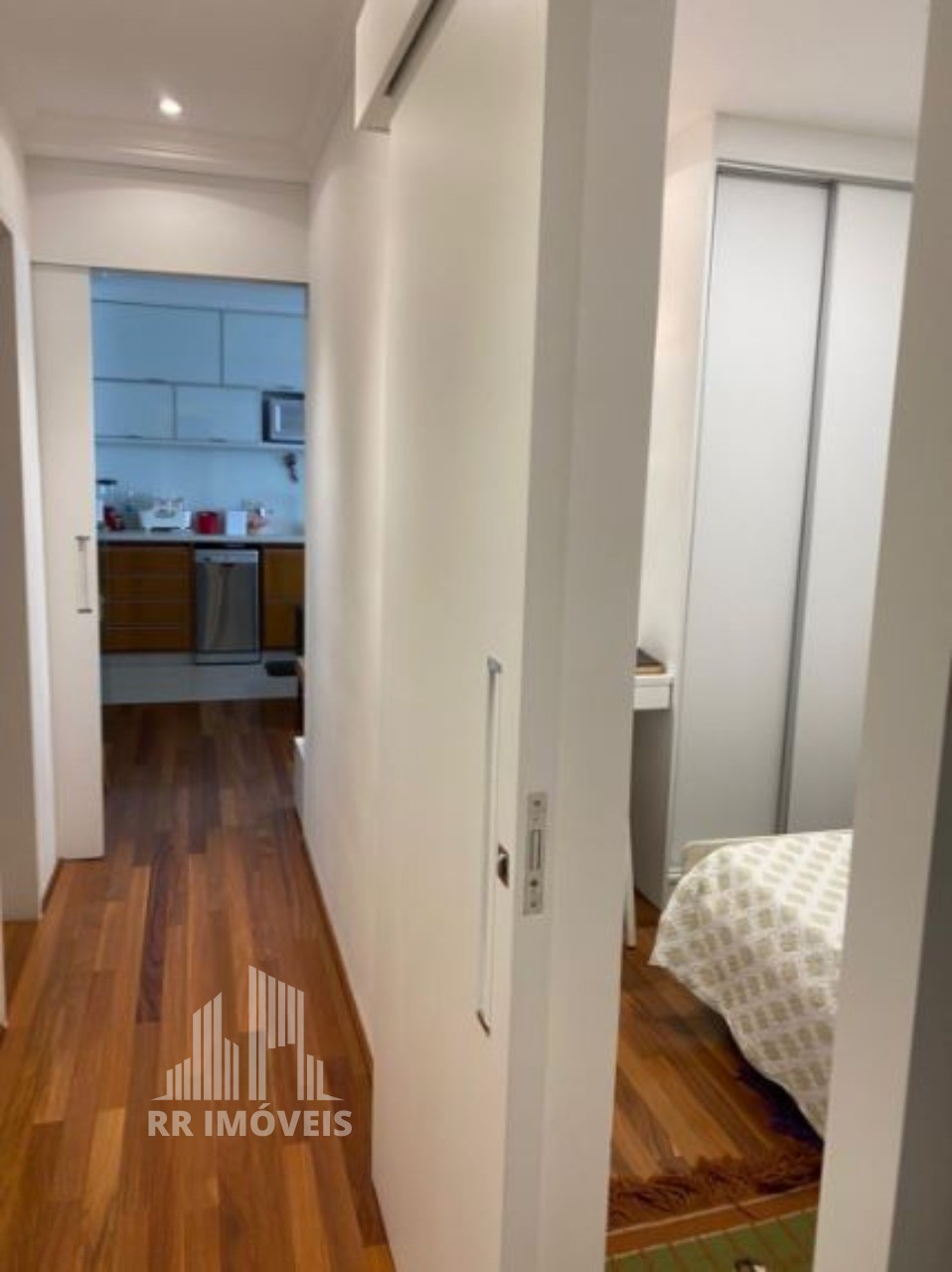 Apartamento à venda com 2 quartos, 76m² - Foto 19