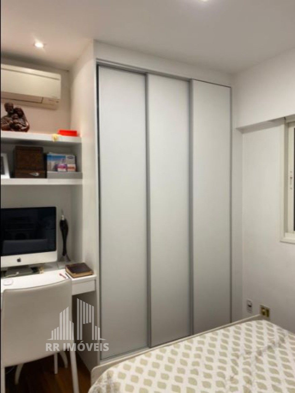 Apartamento à venda com 2 quartos, 76m² - Foto 22