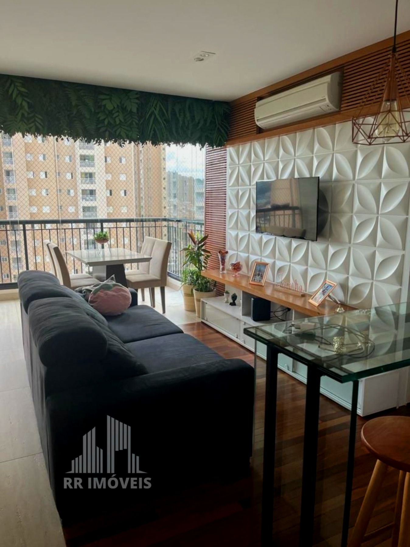 Apartamento à venda com 2 quartos, 76m² - Foto 1