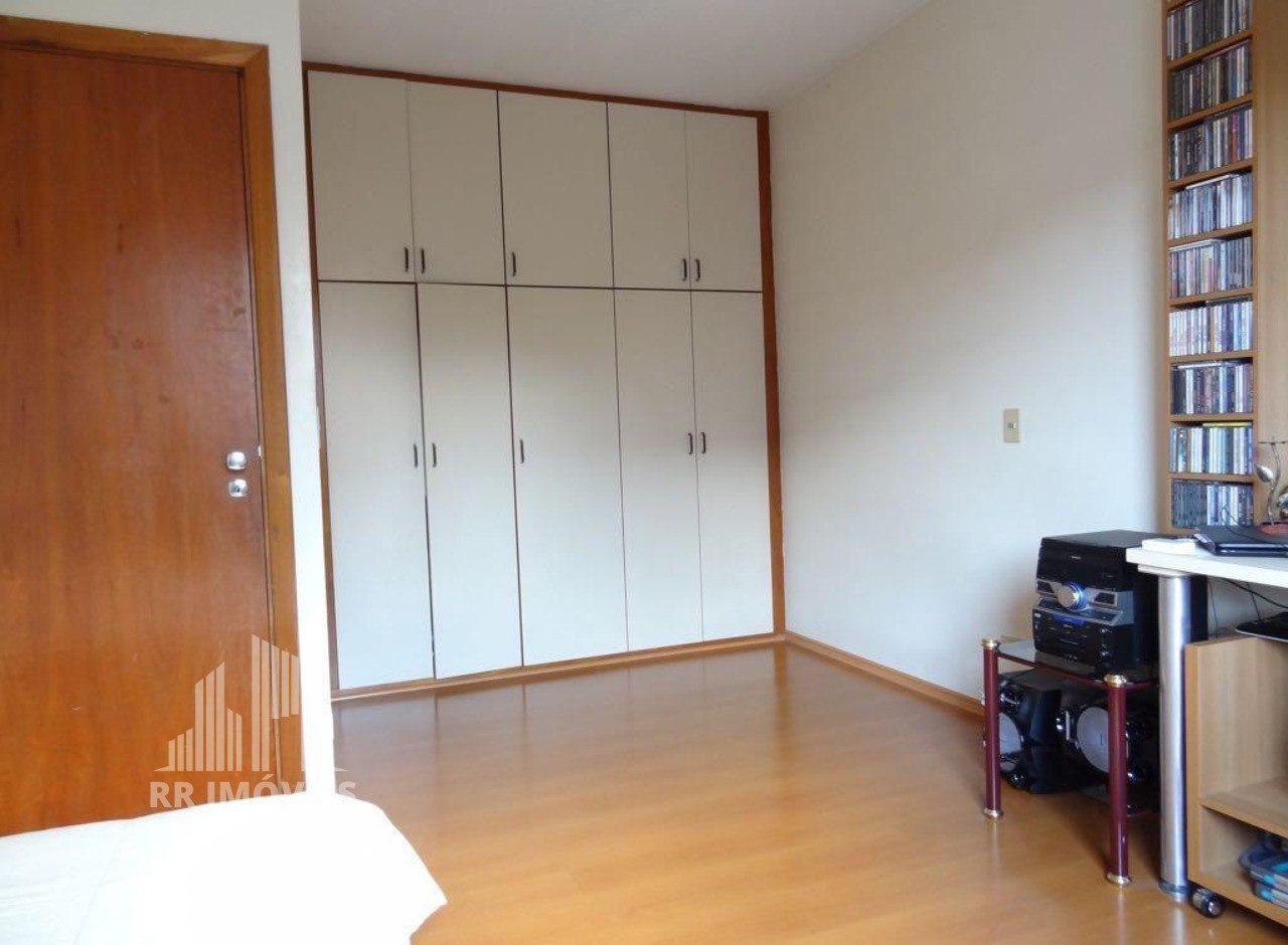 Casa à venda com 3 quartos, 170m² - Foto 9