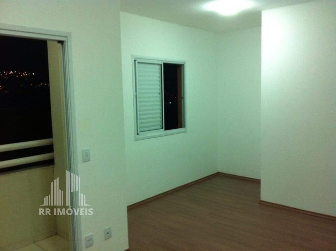 Apartamento à venda com 2 quartos, 73m² - Foto 8