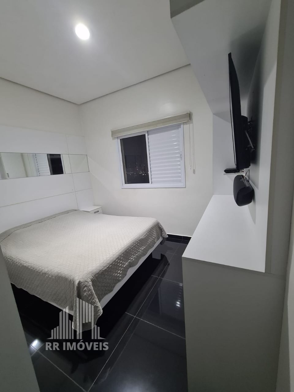 Apartamento à venda com 2 quartos, 72m² - Foto 22