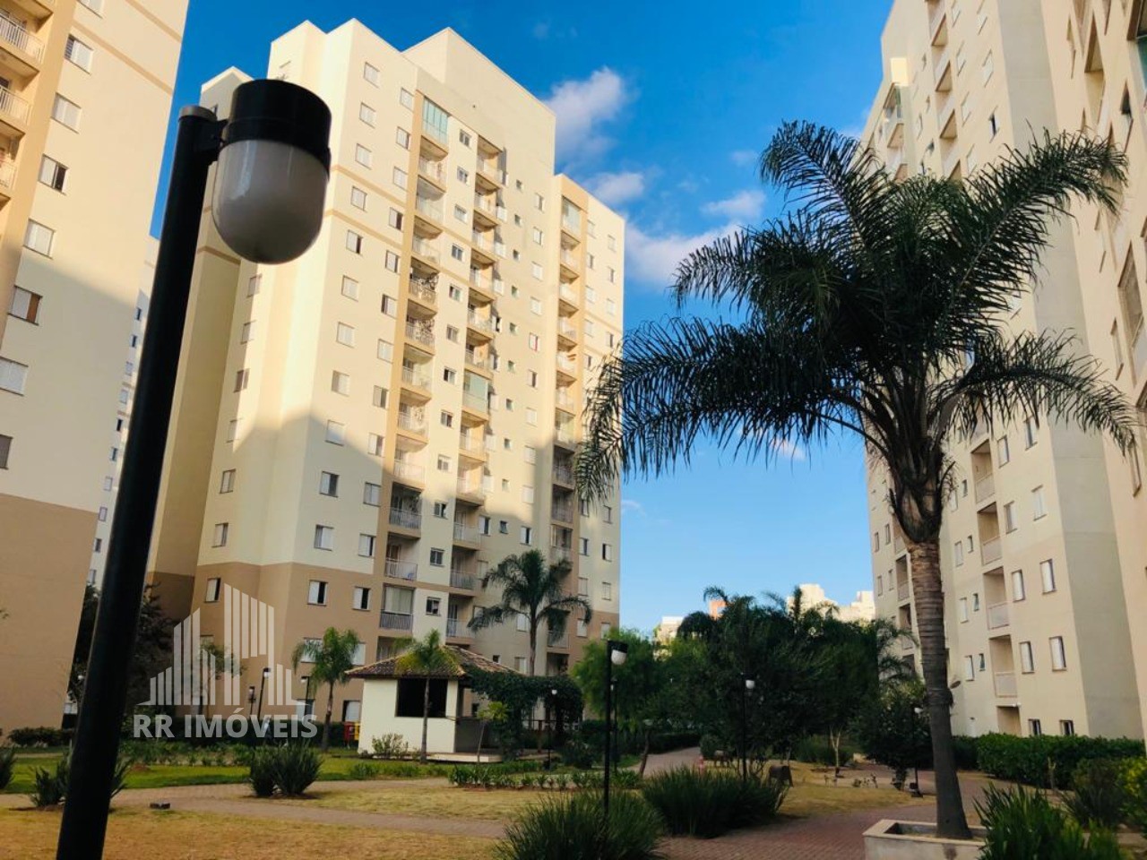 Apartamento à venda com 2 quartos, 80m² - Foto 32