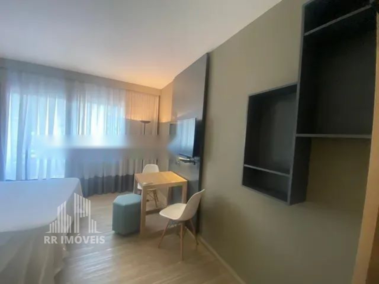 Apartamento à venda com 1 quarto, 41m² - Foto 12