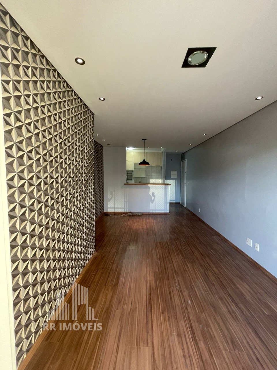 Apartamento à venda com 2 quartos, 80m² - Foto 4