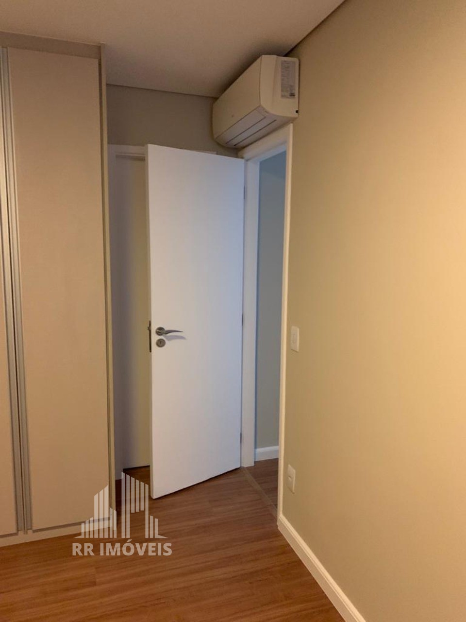 Apartamento à venda com 3 quartos, 150m² - Foto 16