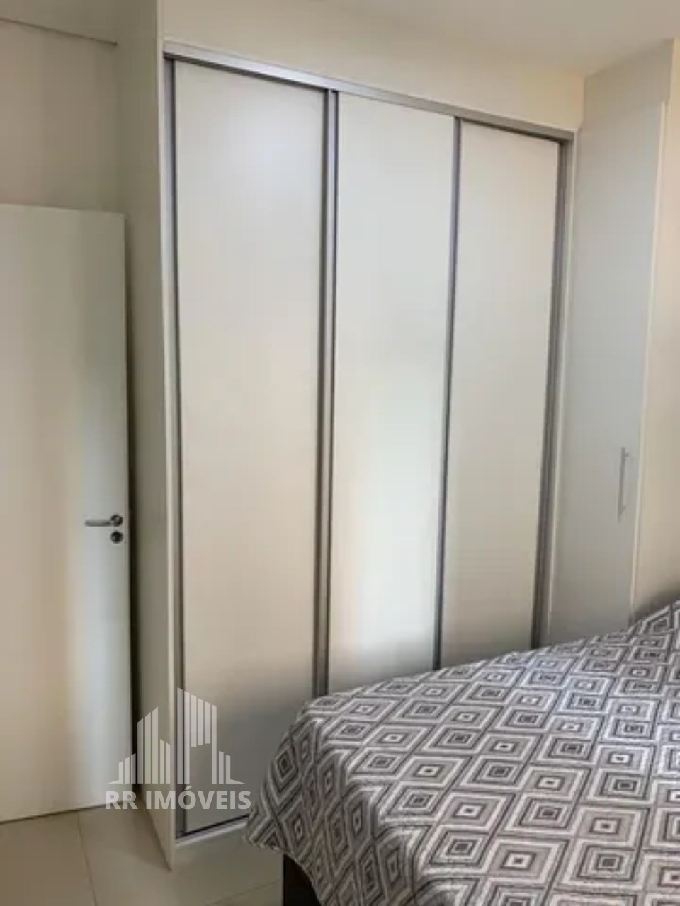 Apartamento à venda com 2 quartos, 51m² - Foto 12