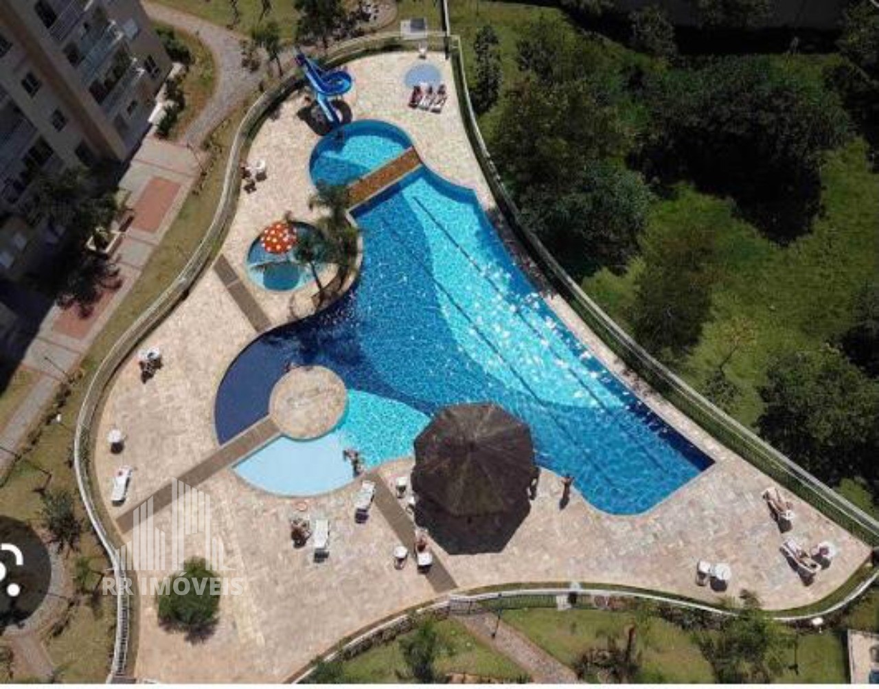 Apartamento à venda com 2 quartos, 80m² - Foto 28