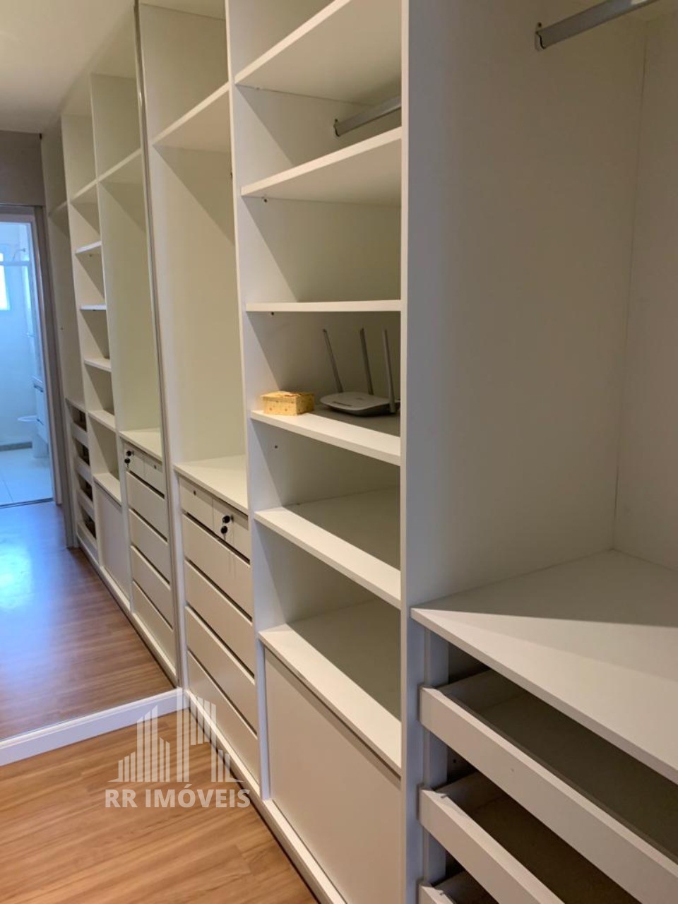 Apartamento à venda com 3 quartos, 150m² - Foto 12