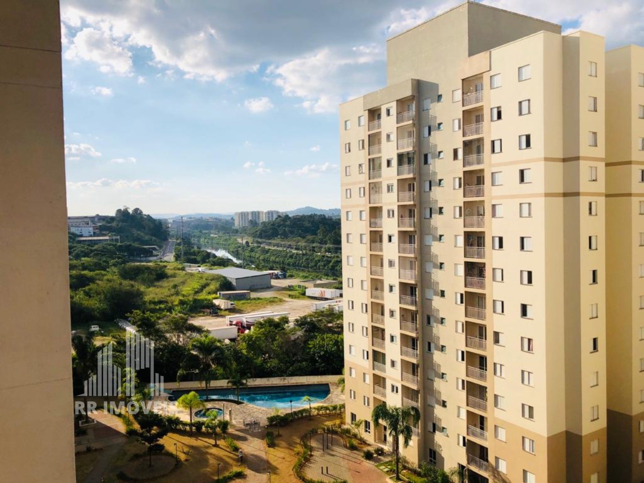 Apartamento à venda com 2 quartos, 80m² - Foto 30