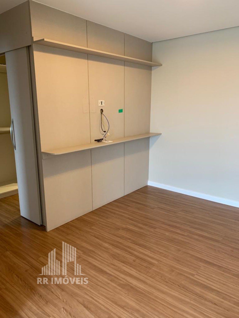 Apartamento à venda com 3 quartos, 150m² - Foto 17