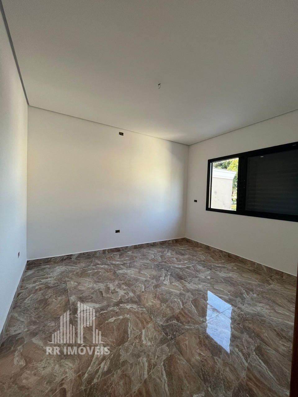 Casa à venda com 3 quartos, 120m² - Foto 17