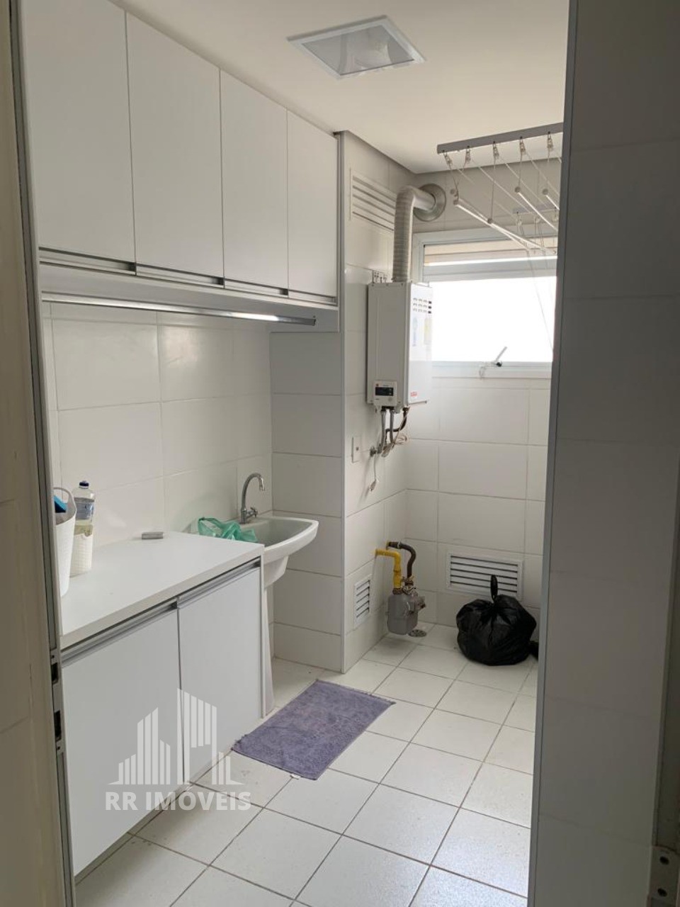 Apartamento à venda com 3 quartos, 150m² - Foto 7