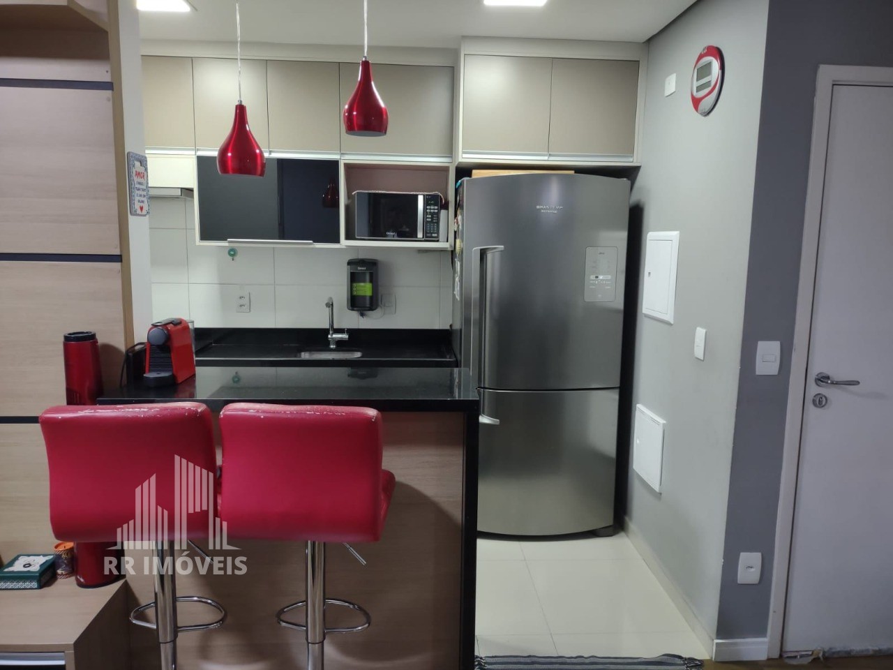 Apartamento à venda com 2 quartos, 68m² - Foto 7