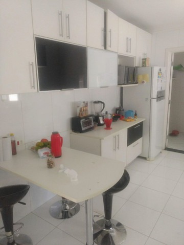 Casa à venda com 4 quartos, 300m² - Foto 4