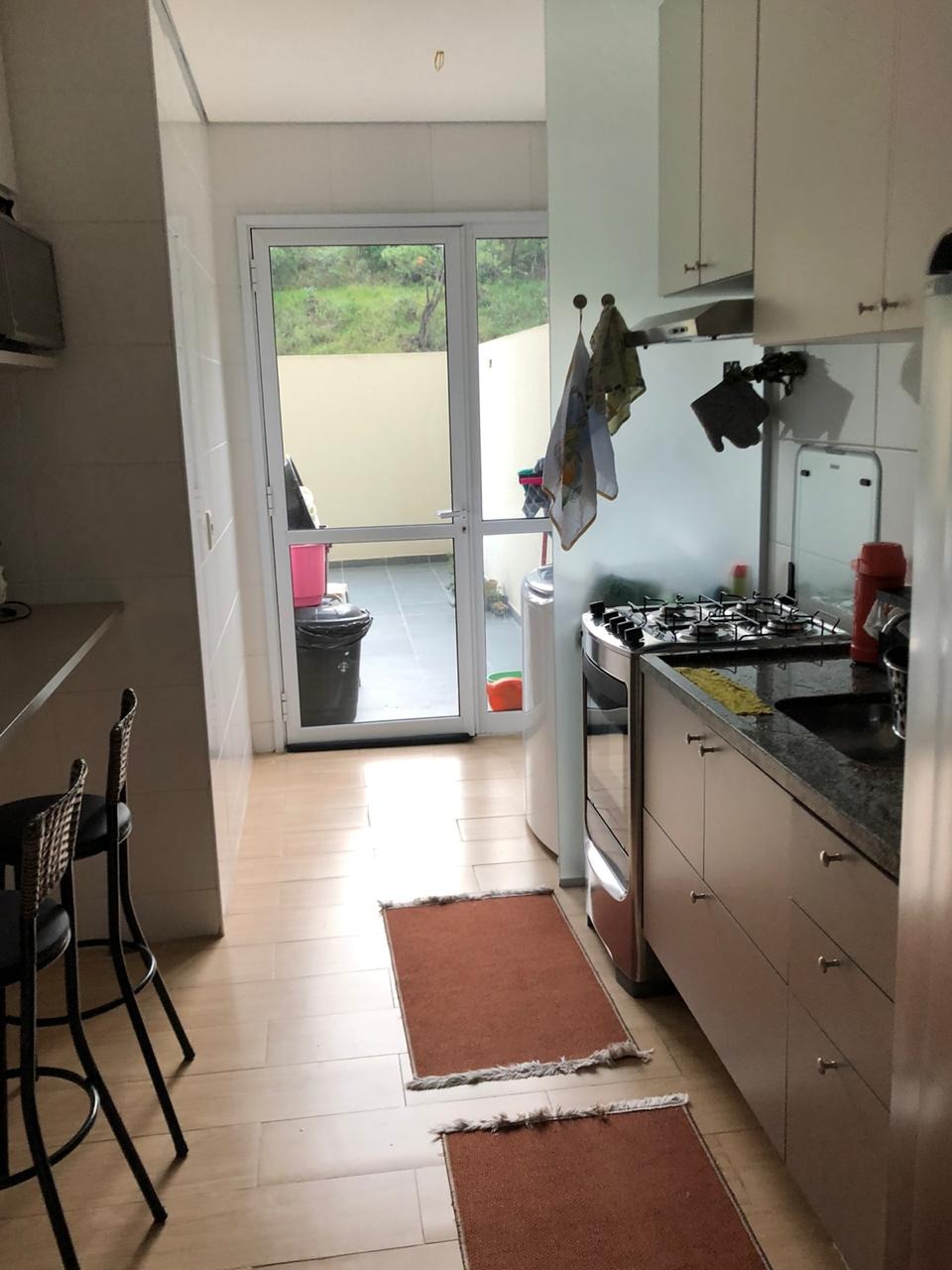 Apartamento à venda com 2 quartos, 69m² - Foto 3