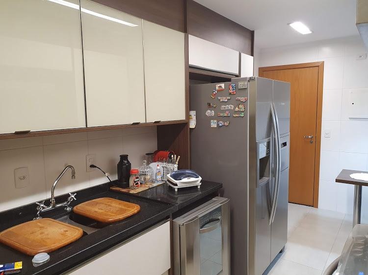 Apartamento à venda com 3 quartos, 172m² - Foto 12