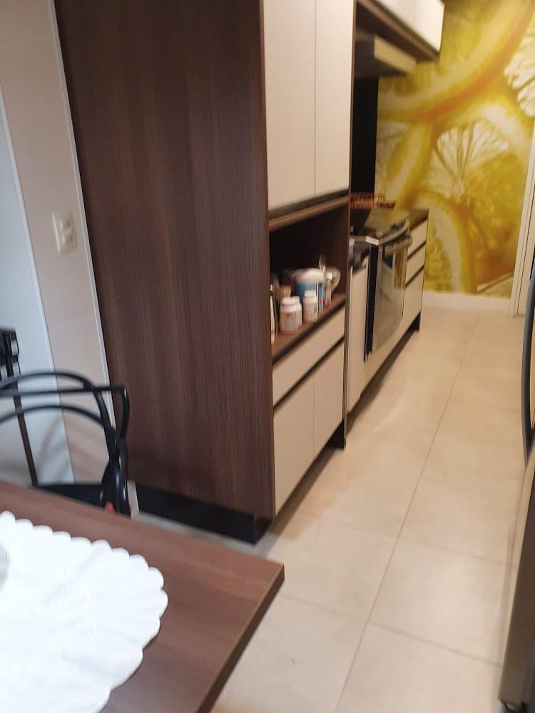 Apartamento à venda com 3 quartos, 172m² - Foto 15