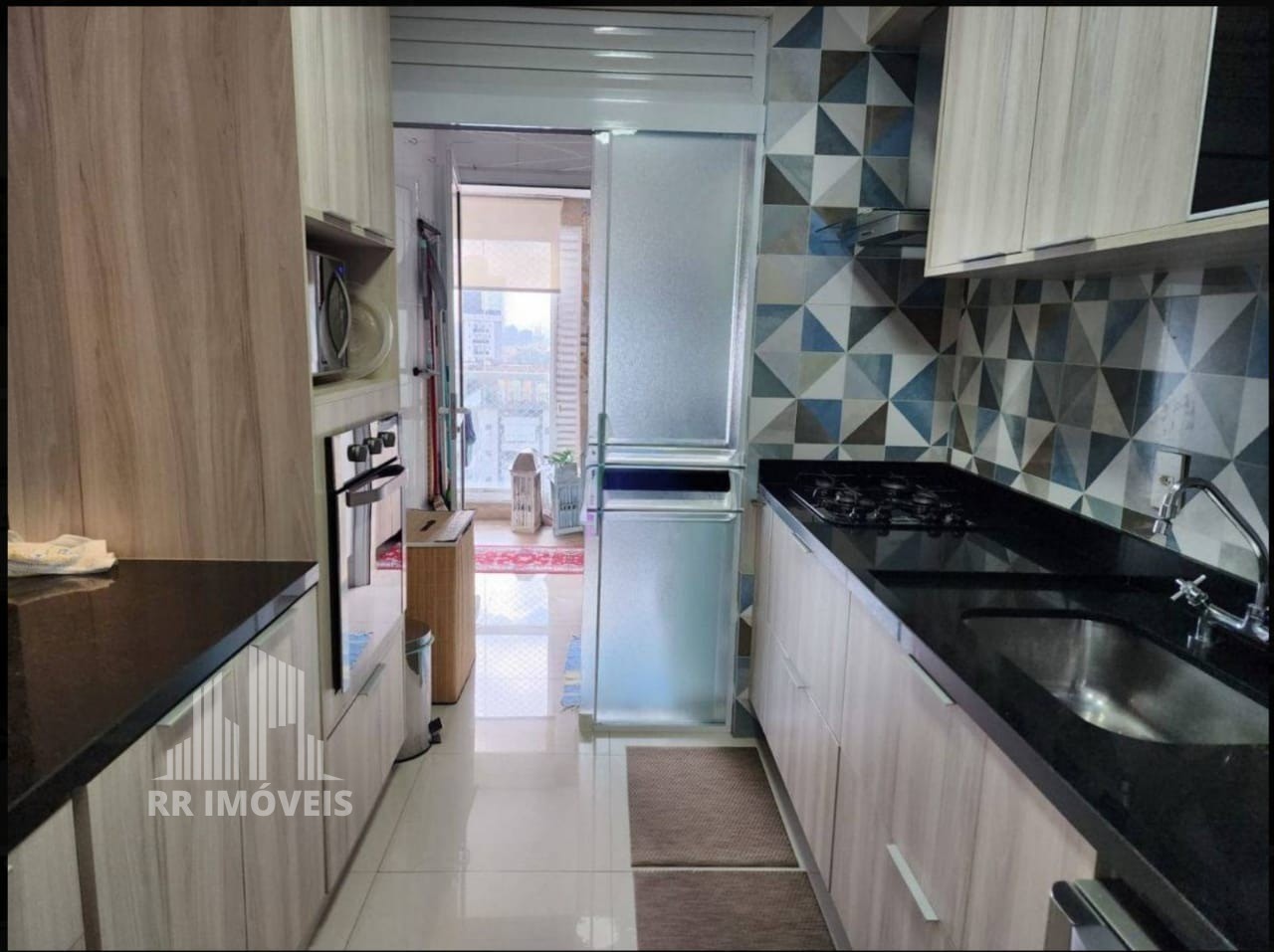 Apartamento à venda com 2 quartos, 80m² - Foto 5