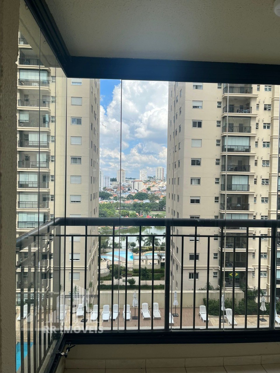 Apartamento à venda com 3 quartos, 87m² - Foto 6