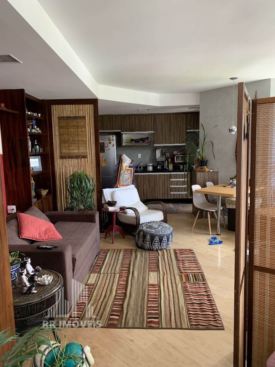 Apartamento à venda com 1 quarto, 63m² - Foto 4