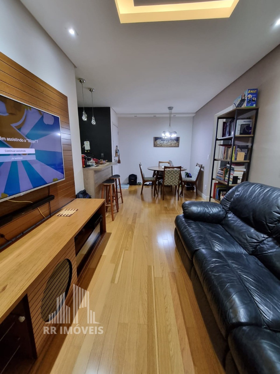 Apartamento à venda com 2 quartos, 68m² - Foto 1