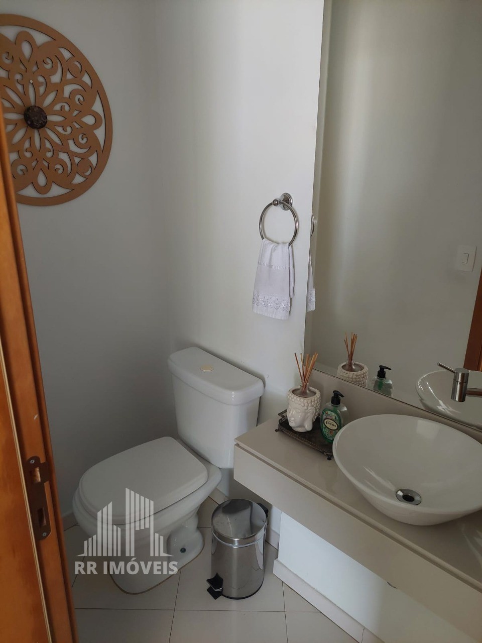 Apartamento à venda com 3 quartos, 122m² - Foto 18