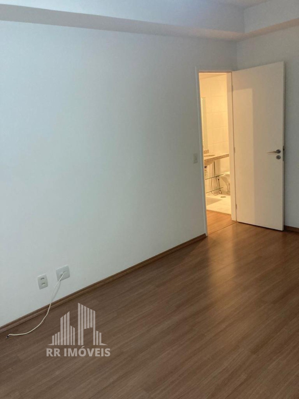 Apartamento à venda com 2 quartos, 79m² - Foto 6